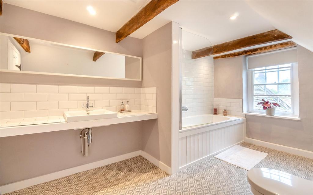 Ensuite Bathroom