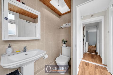 59 Prestbury Square, London, SE9 4LZ