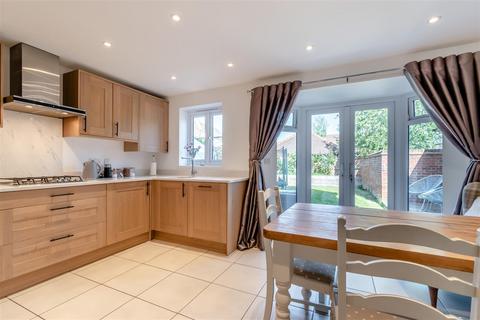 3 bedroom detached house for sale, Perrymede Road, Allington, Maidstone