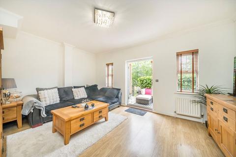 undefined, Osier Crescent, London N10