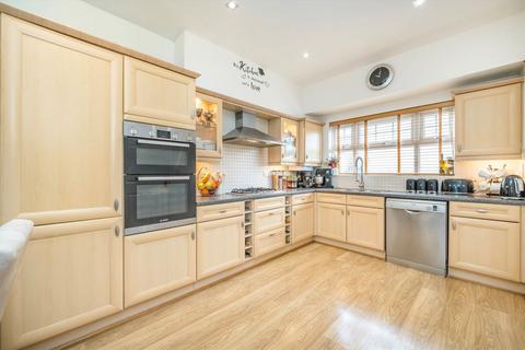 undefined, Osier Crescent, London N10