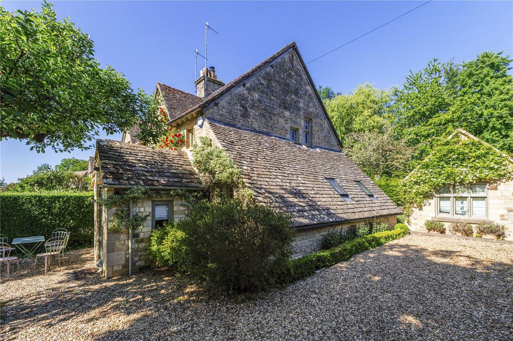 12 Wyck Rissington