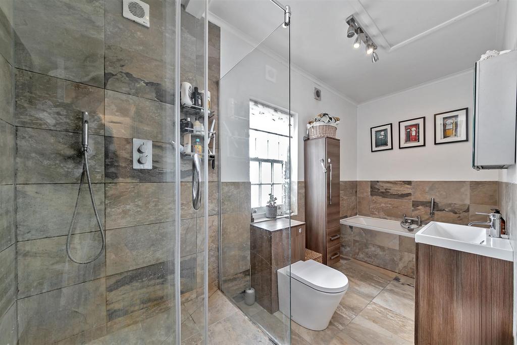 15 Spicer Street-37.jpg