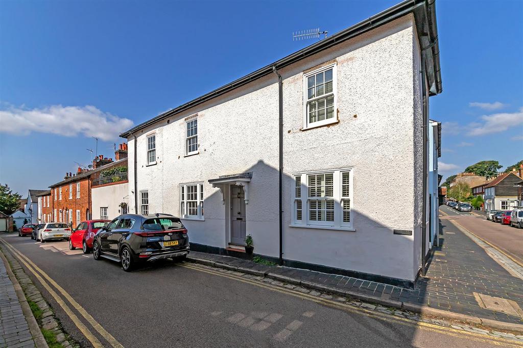 15 Spicer Street-5.jpg