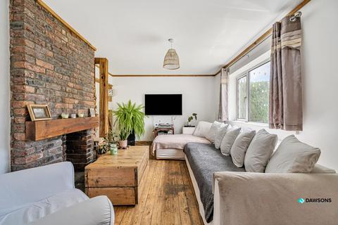 25 Bryn Rhos, Llanelli, SA14 8RD