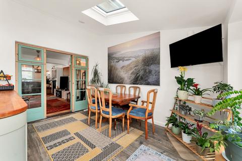 12 The Limes, Sawston, Cambridge, CB22 3DH