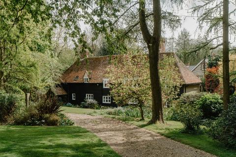 4 bedroom detached house for sale, Wierton Hall Farm Cottage, Boughton Monchelsea, Kent
