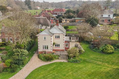 3 bedroom detached house for sale, The Common, Woodgreen, Fordingbridge, SP6