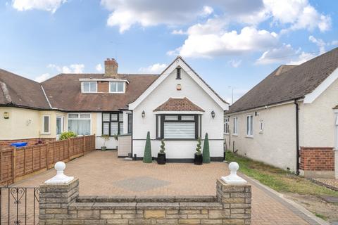 28 Willow Gardens, Ruislip, HA4 6JT