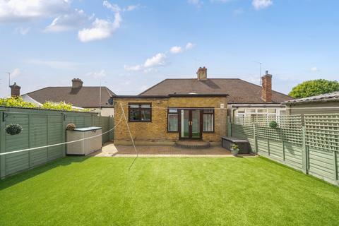 28 Willow Gardens, Ruislip, HA4 6JT