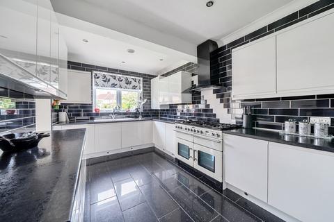 28 Willow Gardens, Ruislip, HA4 6JT