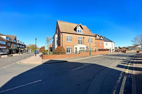 undefined, High Street, Knowle, B93
