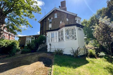 undefined, Eglinton Hill, Shooters Hill, London, SE18