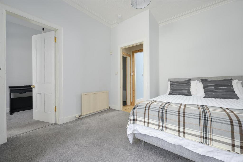 108 Appin Crescent016.jpg