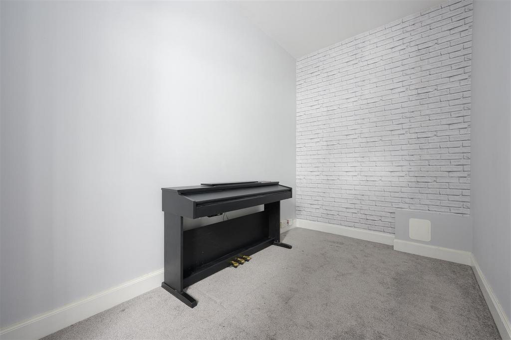 108 Appin Crescent017.jpg