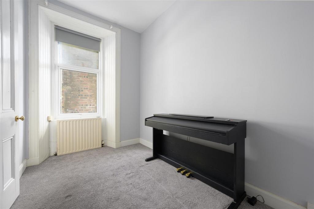 108 Appin Crescent018.jpg