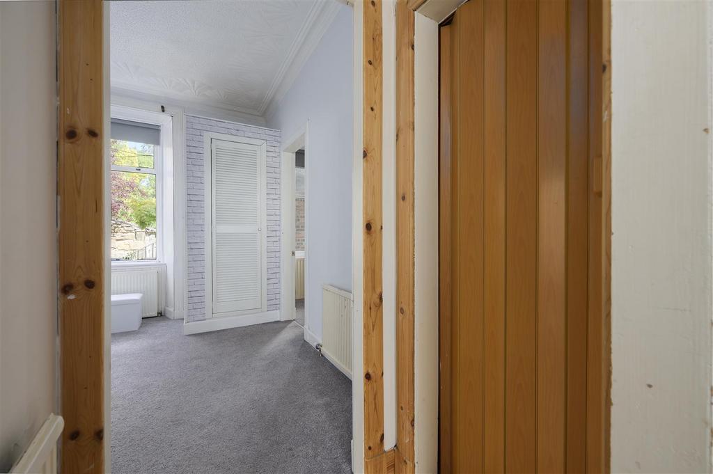 108 Appin Crescent009.jpg