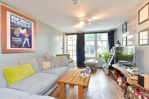 2 bedroom apartment for sale, Old Steine, Brighton, East Sussex