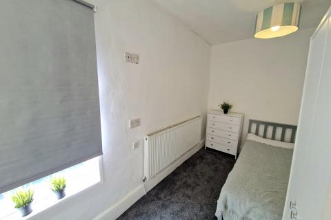 House share to rent, Folly Lane,  Warrington, WA5
