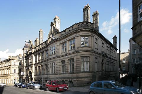 Office to rent, 12 Station St Huddersfield HD1 1LN