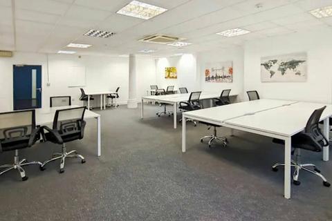 Office to rent, 12 Station St Huddersfield HD1 1LN