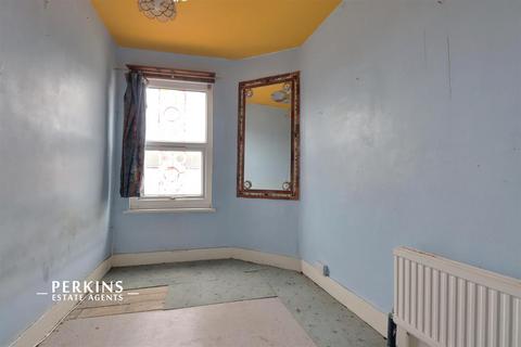 205 North Road, Southall, UB1 2JZ