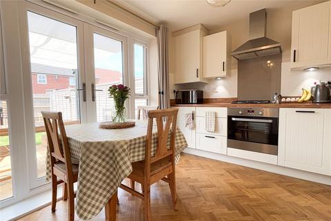 10 Brouncker Road, Westbury, BA13 3ZF