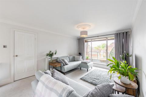 2 bedroom apartment for sale, Low Gosforth Court, Gosforth, NE3