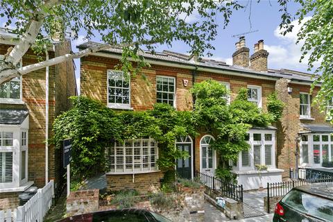 59 South Western Road, Twickenham, TW1 1LG