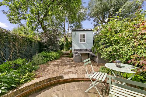 59 South Western Road, Twickenham, TW1 1LG