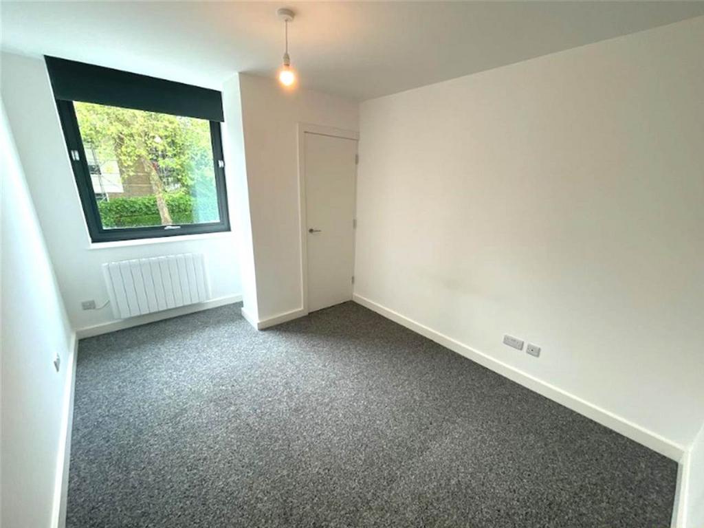 135319751 Bedroom 79