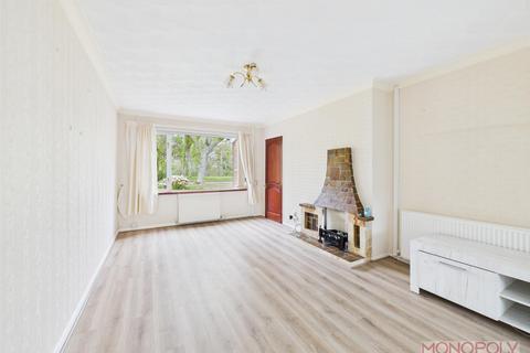 3 bedroom end of terrace house for sale, Herbert Jennings Avenue, Wrexham