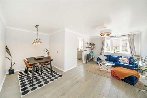 1 bedroom flat for sale, Draycott Close, London NW2