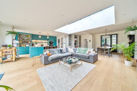75 Berrylands, Surbiton, KT5 8JX