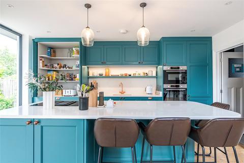 75 Berrylands, Surbiton, KT5 8JX
