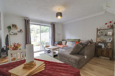 2 bedroom terraced house for sale, Hulton Close, Waterside Park