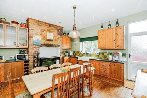 4 bedroom terraced house for sale, Bilton Drive, Harrogate, HG1 2AH
