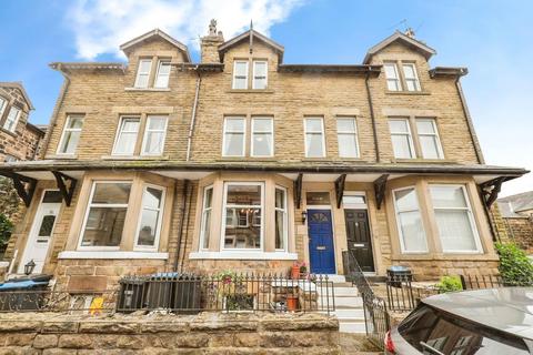 4 bedroom terraced house for sale, Bilton Drive, Harrogate, HG1 2AH