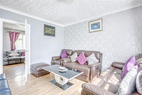 3 bedroom semi-detached house for sale, Spearing Road, High Wycombe HP12