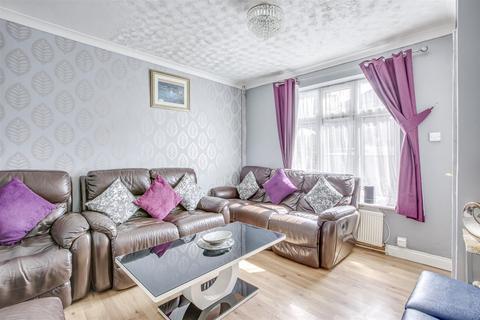 3 bedroom semi-detached house for sale, Spearing Road, High Wycombe HP12