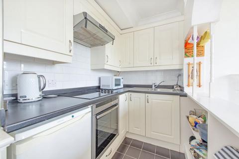 2 bedroom flat for sale, Mildmay Grove North, London N1