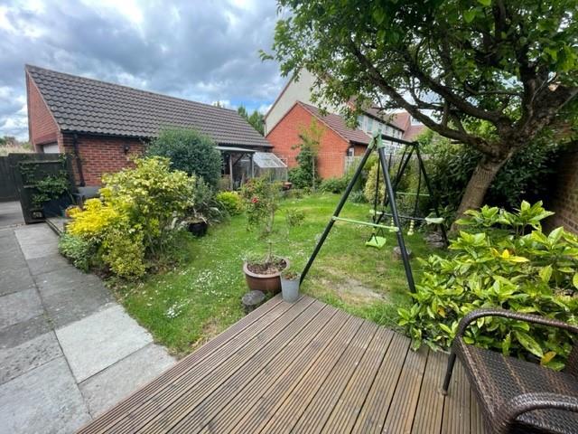 Garden 2.jpg