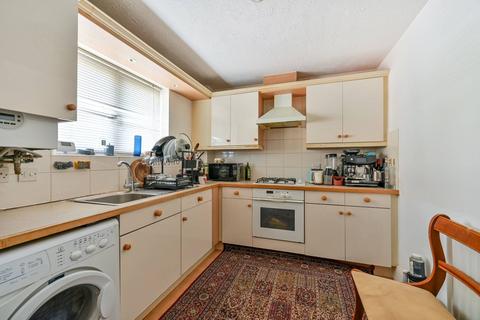 undefined, Samuel Gray Gardens, Kingston, Kingston upon Thames, KT2