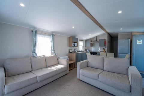 undefined, Havant Road, Hayling Island PO11
