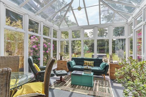 6 Berwick Road, Bournemouth, BH3 7BB