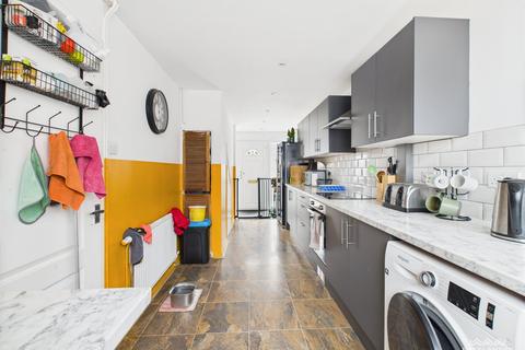 undefined, Yeo Close, Bettws, Newport