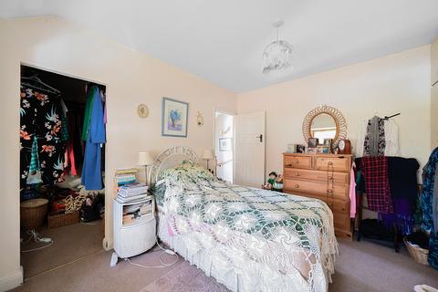 50 Orchard Way, Sutton, SM1 3QQ