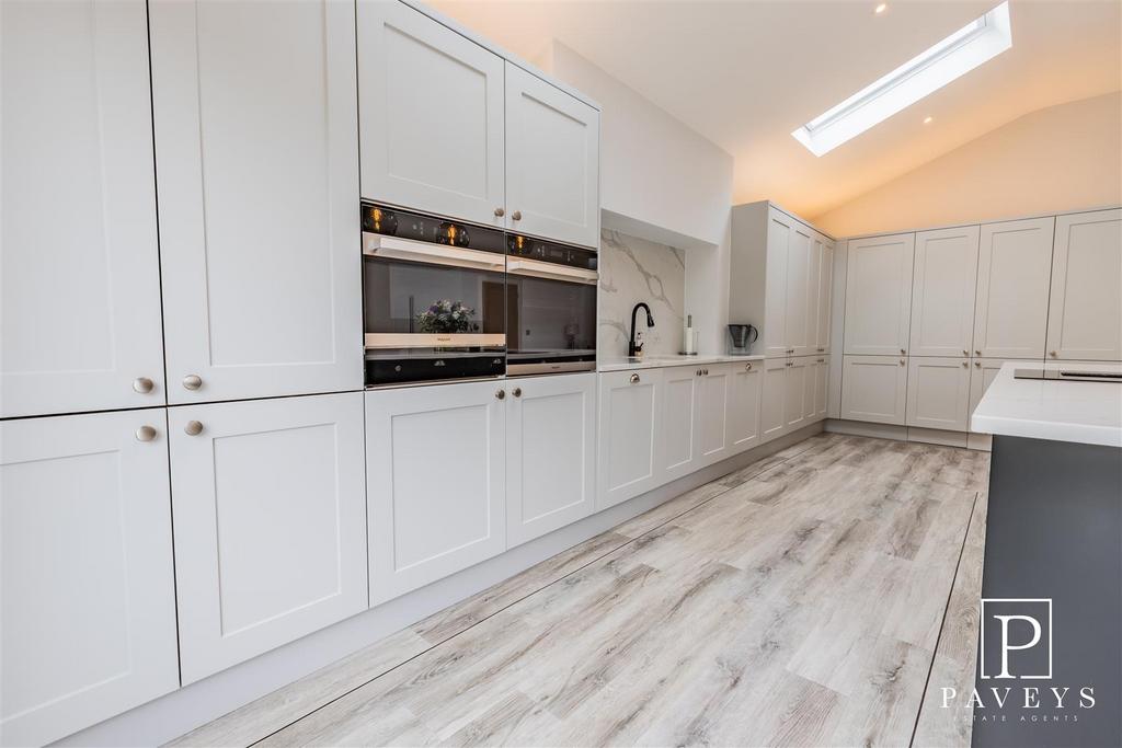 Kitchen area