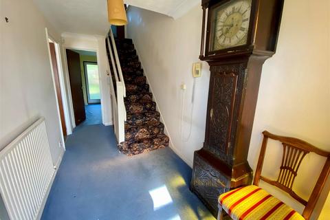 3 bedroom semi-detached house for sale, Stroma Gardens, Hailsham