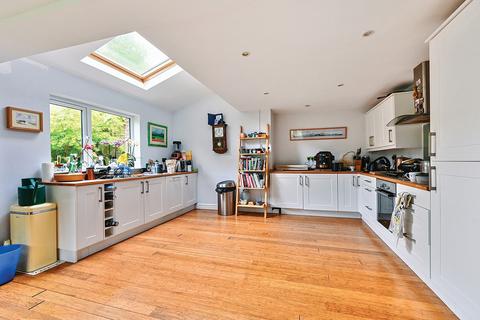 undefined, London Road, Crowborough, TN6
